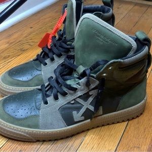 Authentic Men Off White Sneaker